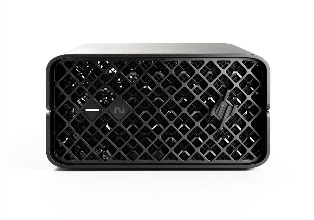 HP Z2 Mini G1a Workstation showing compact design and I/O ports